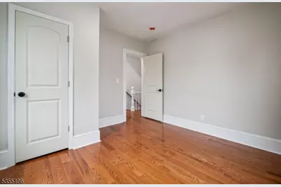 6 Hughes Pl, Summit, NJ 07901 - Photo 13