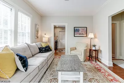 34 Fairview Ave #2, Summit, NJ 07901 - Photo 5