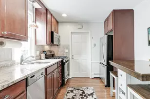 34 Fairview Ave, Summit, NJ 07901 - Photo 9