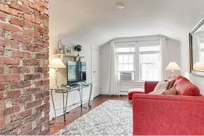 34 Fairview Ave #2, Summit, NJ 07901 - Photo 15