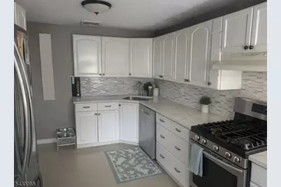 75 Lake Trl E, Wayne, NJ 07470 - Photo 3