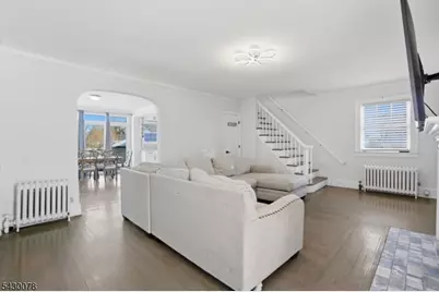 241 Hillside Rd, Elizabeth, NJ 07208 - Photo 9