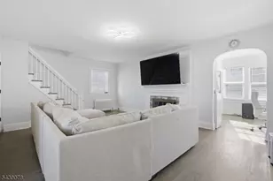 241 Hillside Rd, Elizabeth, NJ 07208 - Photo 7