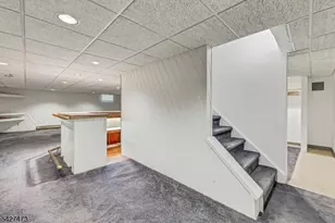 100 Easedale Rd, Wayne, NJ 07470 - Photo 43