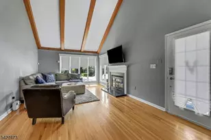100 Easedale Rd, Wayne, NJ 07470 - Photo 9