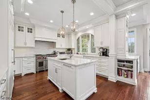 26 Farmersville Rd, Tewksbury Township, NJ 07830 - Photo 5