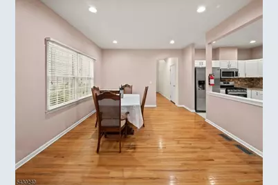 67 Rhyan Dr, Parsippany, NJ 07054 - Photo 5