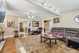 296 Montclair Ave, Newark, NJ 07104 - Photo 9