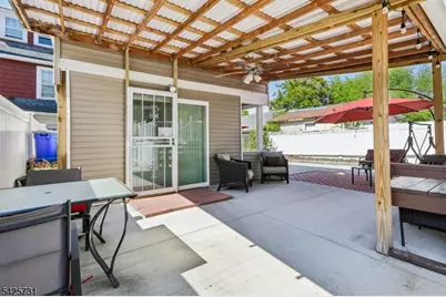 296 Montclair Ave, Newark, NJ 07104 - Photo 33
