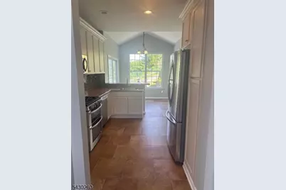 305 Winding Hill Dr, Mount Olive, NJ 07840 - Photo 5