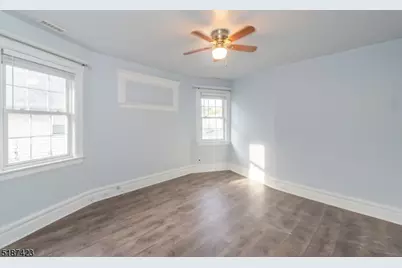 14 Grove Ter #2, Montclair, NJ 07042 - Photo 11