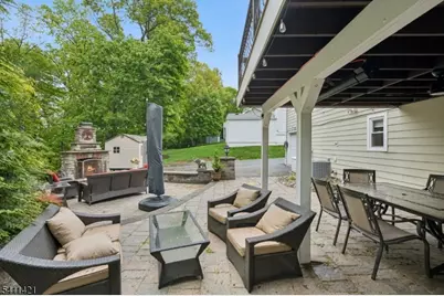 60 Edgemere Rd, Livingston, NJ 07039 - Photo 41