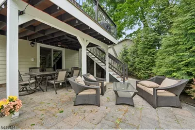 60 Edgemere Rd, Livingston, NJ 07039 - Photo 37