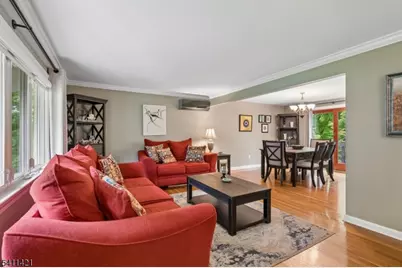 60 Edgemere Rd, Livingston, NJ 07039 - Photo 5