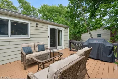 60 Edgemere Rd, Livingston, NJ 07039 - Photo 39