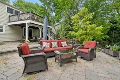 60 Edgemere Rd, Livingston, NJ 07039 - Photo 43