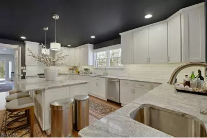 41 Fairview Ave, New Providence, NJ 07974 - Photo 21
