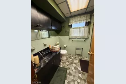 267 Park Ave, Nutley, NJ 07110 - Photo 21