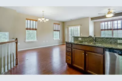 512 Waterview Ct #512, Hanover Township, NJ 07927 - Photo 7