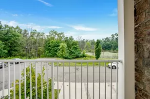 512 Waterview Ct, Hanover Township, NJ 07927 - Photo 19