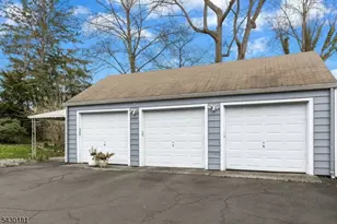 240 Clark St, Westfield Town, NJ 07090 - Photo 3