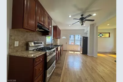 226 Waverly Pl, South Orange, NJ 07079 - Photo 7