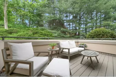 22 Fox Run Rd, Allendale, NJ 07401 - Photo 39