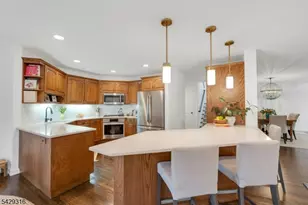 22 Fox Run Rd, Allendale, NJ 07401 - Photo 13
