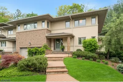 22 Fox Run Rd, Allendale, NJ 07401 - Photo 1
