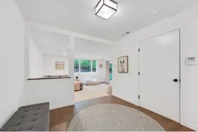 22 Fox Run Rd, Allendale, NJ 07401 - Photo 33