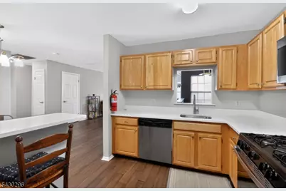 317 Vasser Dr, Piscataway Township, NJ 08854 - Photo 7