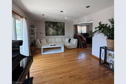 25 Spring St #A, Millburn, NJ 07041 - Photo 5