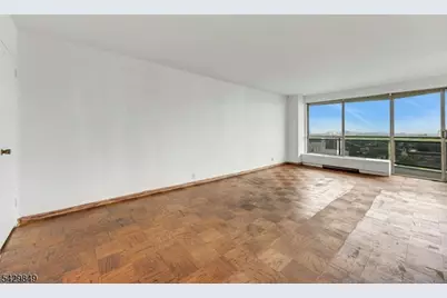 2077 Center Ave #20C, Fort Lee, NJ 07024 - Photo 1