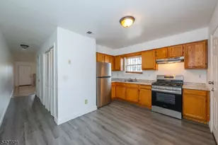 447 S 9th St, Newark, NJ 07103 - Photo 13