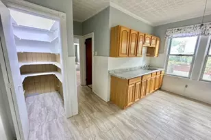 4A Swaine Pl, West Orange Township, NJ 07052 - Photo 5