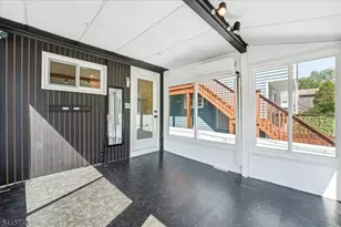 148 Jerome Pl, Bloomfield, NJ 07003 - Photo 25
