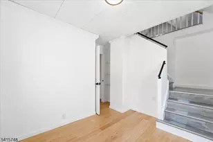 148 Jerome Pl, Bloomfield, NJ 07003 - Photo 7