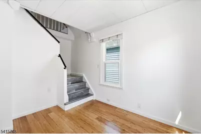 148 Jerome Pl, Bloomfield, NJ 07003 - Photo 9