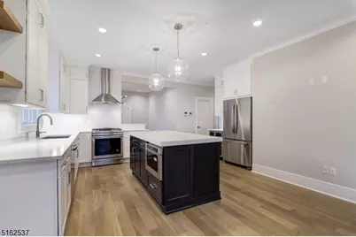 19 South St Unit 2, Summit, NJ 07901 - Photo 3