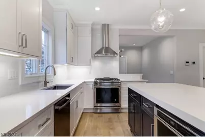 19 South St Unit 2, Summit, NJ 07901 - Photo 5
