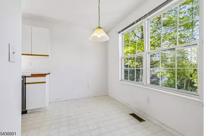 2501 Vantage Ct, Denville, NJ 07834 - Photo 11