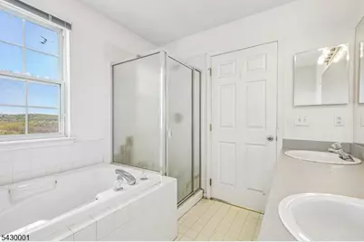 2501 Vantage Ct, Denville, NJ 07834 - Photo 21