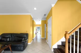 72 Albert Ct, Parsippany, NJ 07054 - Photo 3
