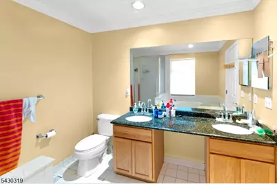 72 Albert Ct, Parsippany, NJ 07054 - Photo 19