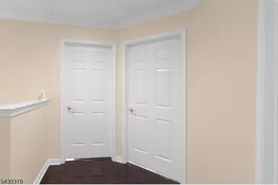 72 Albert Ct, Parsippany, NJ 07054 - Photo 37