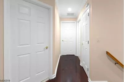 72 Albert Ct, Parsippany, NJ 07054 - Photo 21