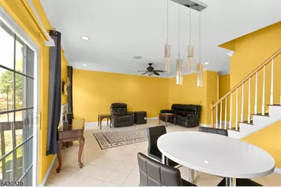 72 Albert Ct, Parsippany, NJ 07054 - Photo 5