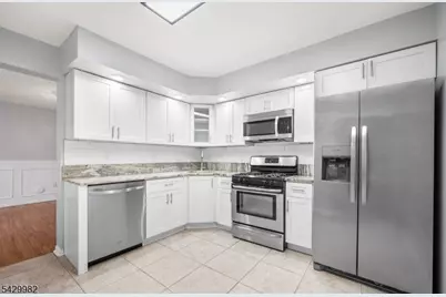 3702 Riddle Ct #2, Bridgewater, NJ 08807 - Photo 7