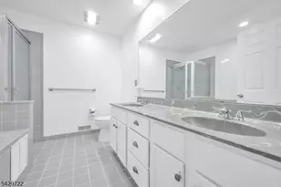 205 Crown Point Rd, Parsippany, NJ 07054 - Photo 15