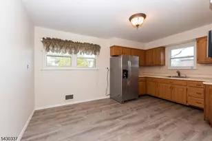 57 Clover Hill Dr, Mount Olive, NJ 07836 - Photo 11